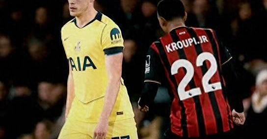 worldcup-冷门夜！随着曼城1-1，维拉不胜，英超积分榜出炉：阿森纳收大礼