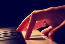 世界杯下注-卡里克追平英超历史纪录，曼联主帅位置稳若磐石